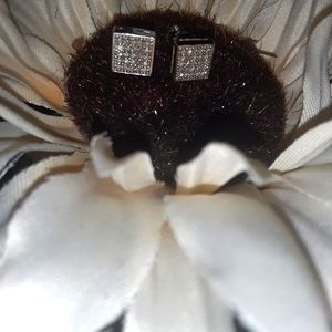 1/5 Ct. Diamond earrings